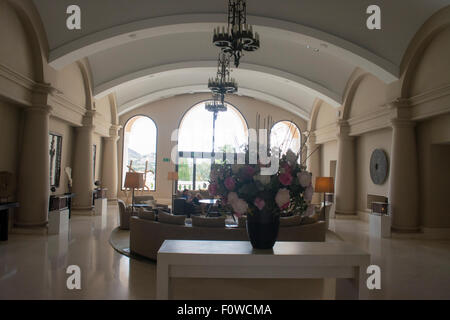 Interior area pubblica dell'Hotel Príncipe Felipe, La Manga Club Resort, La Manga, Murcia, sud orientale della Spagna, Europa Foto Stock