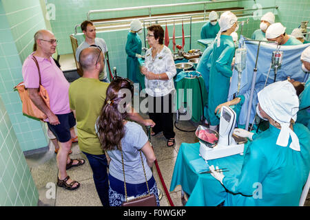 Città del Capo Sud Africa, Africa, Salt River Water, Groote Schuur Hospital, Heart of Cape Town Museum, sala operatoria, rievocazione, guida, manichini, medici, Foto Stock