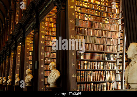 Biblioteca del Trinity College di Dublino, Irlanda, Europa Foto Stock