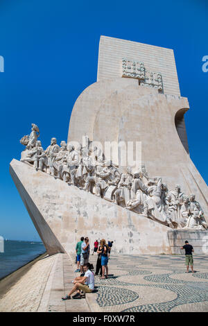 Padrao dos Descobrimentos, il Monumento delle Scoperte a Belem, Lisbona, Portogallo Foto Stock