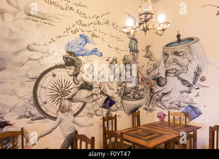 Murale nel Cafe, Cerro Alegre, Valparaiso, Cile Foto Stock