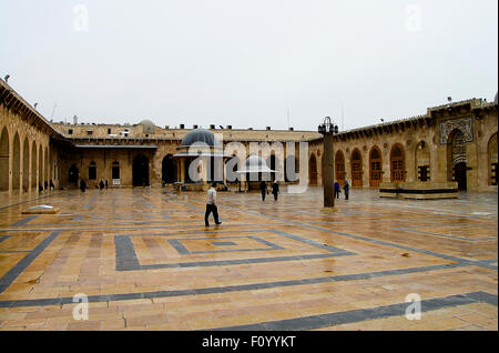 La grande moschea di Aleppo - Siria Foto Stock