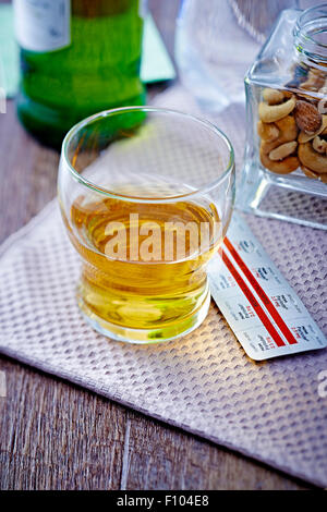 ALCOL E DROGA Foto Stock