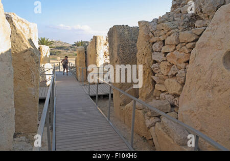 Interno del Tempio di Ggantija, vicino a Xaghra, Gozo, MALTA. Foto Stock