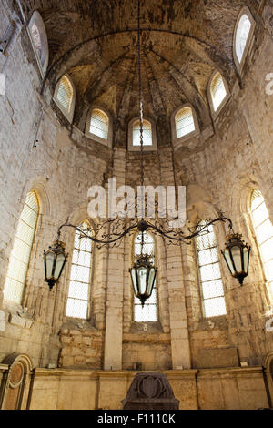 Interno del Museo Archeologico di Carmo Convento, Lisbona, Portogallo Foto Stock