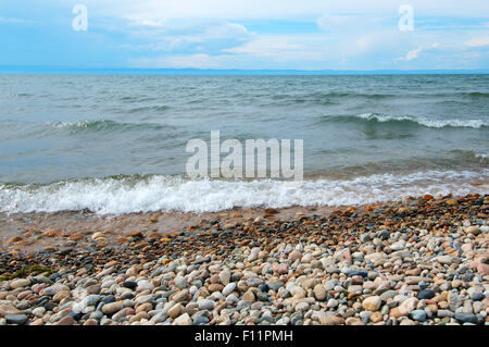 Lago Baikal, Siberia, Russia. Xv oct, 2014. Lago Baikal, Siberia, Federazione russa. © Andrey Nekrasov/ZUMA filo/ZUMAPRESS.com/Alamy Live News Foto Stock