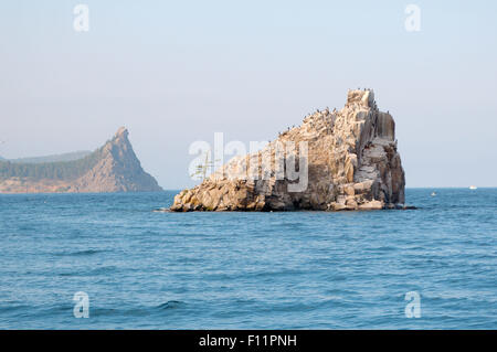 Ottobre 15, 2014 - Lago Baikal, Siberia, Russia - isola Baklaniy (eng. Cormorano isola ) Lago Baikal, Siberia, Federazione russa. (Credito Immagine: © Andrey Nekrasov/ZUMA filo/ZUMAPRESS.com) Foto Stock