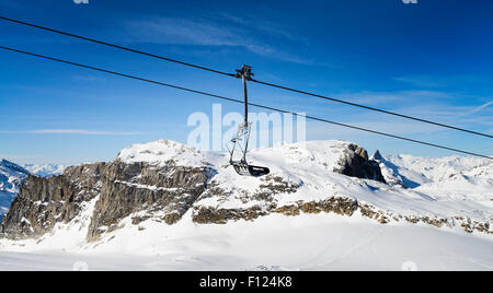 Llandscape e località sciistica nelle Alpi Francesi,Tignes, Le Clavet, Tarentaise, Francia Foto Stock