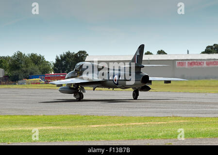 Hawker Hunter jet si prepara a decollare in Essex Airfield Foto Stock