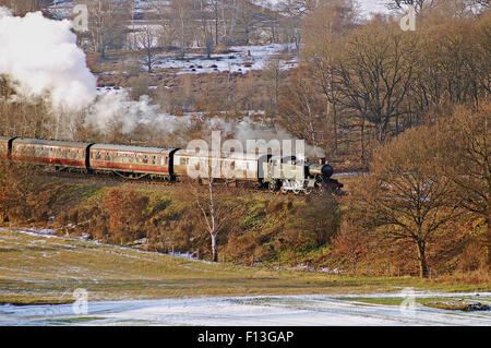 GWR Prairie serbatoio 5164 passando West Midlands Safari Park in inverno la luce del sole Foto Stock