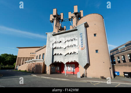 Il teatro di contatto si trova nei pressi di Oxford Road sul campus dell'Università di Manchester (solo uso editoriale). Foto Stock