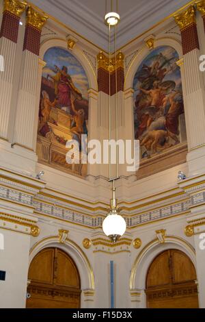 Dipinti Budapest Stazione ferroviaria storica Foto Stock