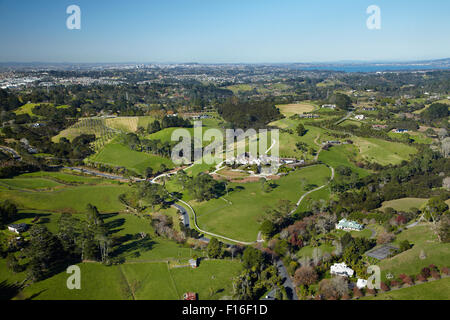 Terreni e case, Coatesville, Auckland, Isola del nord, Nuova Zelanda - aerial Foto Stock