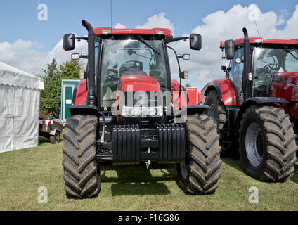 La Contea di Bucks mostrano,UK 27/08/15. Un caso ii il trattore sul display. Credito: Scott Carruthers/Alamy Live News Foto Stock