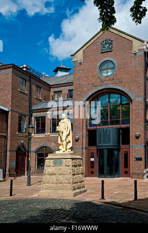 Carlisle County Court Law Courts of Justice Crown Court Exterior Earl Street Carlisle Cumbria England UK Regno Unito GB Gran Bretagna Foto Stock