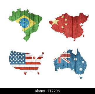 Set di mappe con bandiere in legno USA, Brasile, Australia e Cina su sfondo bianco Illustrazione Vettoriale