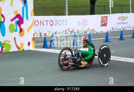 8 agosto 2015: A2015 Panam Giochi, ciclo di corsa su strada, Ivonne Reyes Gomez (MEX) compete in H4-W ciclo di corsa su strada, Ontario Place Foto Stock