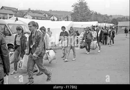 Nei campi profughi del distretto di Passau, in Baviera il tedesco orientale rifugiati fuggiti via Austria e Ungheria in Occidente Foto Stock