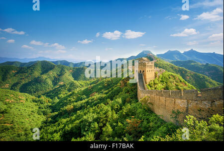 La Grande Muraglia della Cina al giorno di sole. Foto Stock