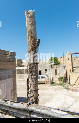 Grilli sul post, impianti Foto Stock