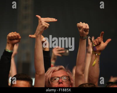 Leeds, nello Yorkshire, Regno Unito. 29 Agosto, 2015. Eseguire i gioielli eseguire live su NME stadio a Leeds Festival 2015 Credit: Simon Newbury/Alamy Live News Foto Stock