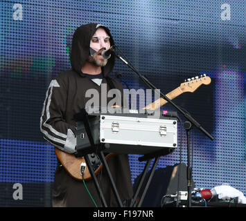 Portsmouth, Regno Unito. Domenica 30 agosto 2015. Vittorioso Festival - Domenica Dave McCabe eseguendo sulla fase comune a Southsea comune. Credito: UKNIP / Alamy Live News Foto Stock