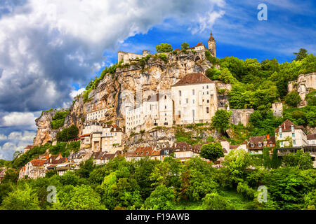 Rocamadour - impressionante borgo medioevale e il castello in Francia, attrazione turistica Foto Stock