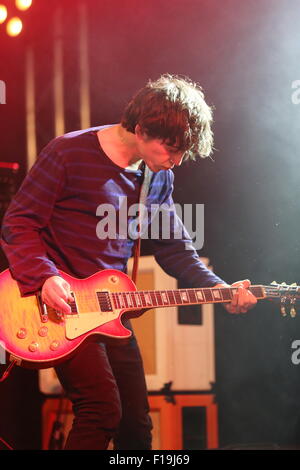 Leeds, nello Yorkshire, Regno Unito. 20 Agosto, 2015. Piuttosto vizioso eseguire live sul Festival Repubblica stadio a Leeds Festival 2015. Credito: Simon Newbury/Alamy Live News Foto Stock