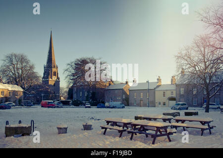 Masham market place nella neve Foto Stock