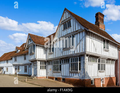 La Guildhall del Corpus Christi, 16il thC in legno-famoso edificio in luogo di mercato, Lavenham, Suffolk, Inghilterra, Regno Unito Foto Stock