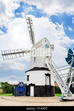 Saxtead Green Post Mill, Suffolk, Inghilterra, Regno Unito Foto Stock