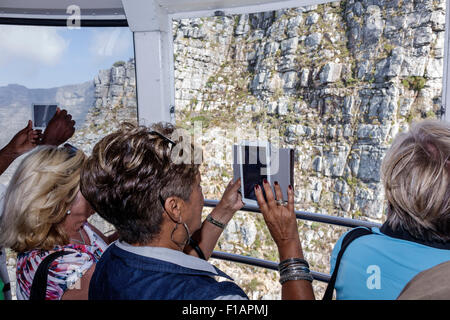 Città del Capo Sud Africa, Africa, Table Mountain National Park, riserva naturale, funivia auto funivia Tramway, riders, passeggeri passeggeri rider ri Foto Stock