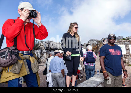 Città del Capo Sud Africa, Africa, Table Mountain National Park, riserva naturale, funivia auto funivia Tramway, stazione superiore, asiatici asiatici etnia im Foto Stock