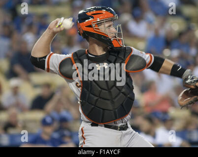 Los Angeles, CALIFORNIA, STATI UNITI D'AMERICA, STATI UNITI D'AMERICA. 31 Agosto, 2015. San Francisco Giants' catcher (28) Buster Posey durante la partita contro i Los Angeles Dodgers al Dodger Stadium il 31 agosto 2015 a Los Angeles, California.ARMANDO ARORIZO © Armando Arorizo/Prensa Internacional/ZUMA filo/Alamy Live News Foto Stock