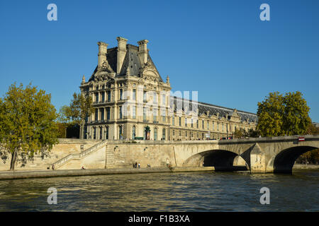 Hotel de Ville, il municipio, il fiume Senna, Parigi, Francia Foto Stock