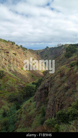 Navigazione Gran Canaria, ripide pareti di Barranco de Moya Foto Stock