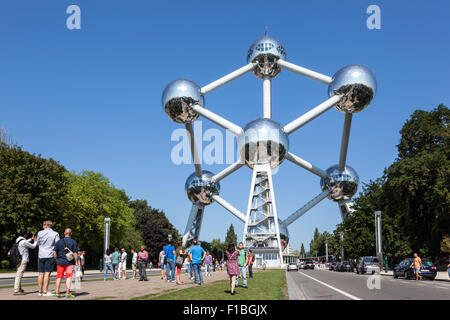 La costruzione Atomium di Bruxelles in Belgio Foto Stock