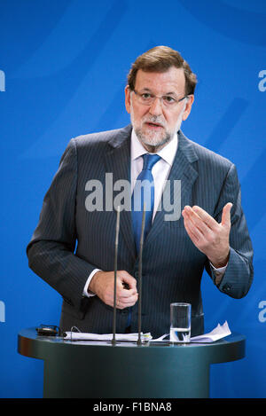 Berlino, Germania. 1 Sep, 2015. Il Primo Ministro spagnolo Mariano Rajoy parla nel corso di una conferenza stampa tenutasi a Berlino, Germania, 1 settembre 2015. Credito: dpa picture alliance/Alamy Live News Foto Stock