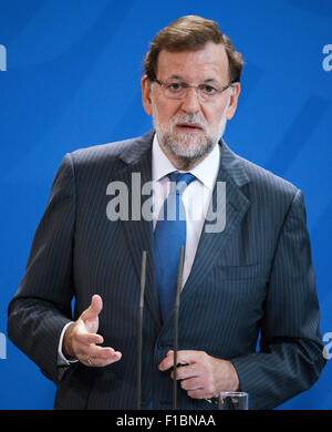 Berlino, Germania. 1 Sep, 2015. Il Primo Ministro spagnolo Mariano Rajoy parla nel corso di una conferenza stampa tenutasi a Berlino, Germania, 1 settembre 2015. Credito: dpa picture alliance/Alamy Live News Foto Stock