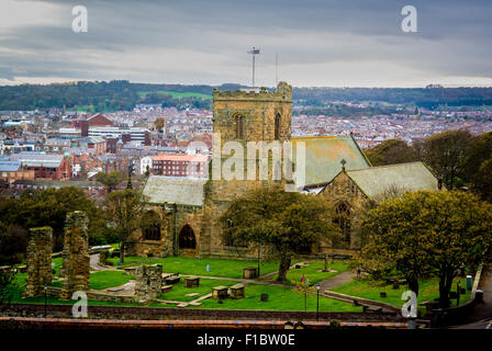 St Mary's con santi apostoli la chiesa, Scarborough. Luogo di sepoltura di Anne Bronte. Foto Stock