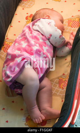 Baby sleep in baby buggy. Close up Foto Stock