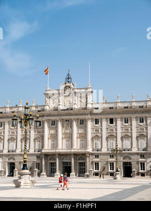 Palacio Real de Madrid (Palazzo Reale di Madrid) di Madrid La Comunità di Madrid, Spagna. Foto Stock