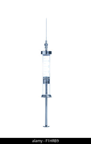 Vetro Antico più utilizzare una siringa con ago, closeup su sfondo bianco Foto Stock