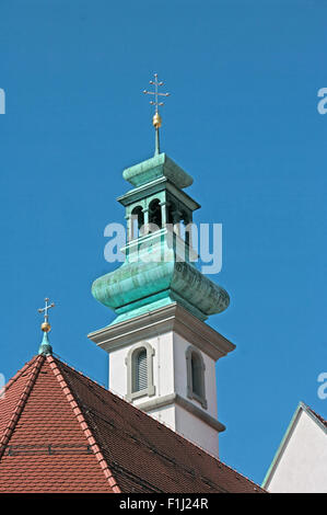 SS Pietro e Paolo Chiesa Steeple, Ptuj Town, minoritica monastero, Minoritski provare Square, Slovenia, Europa Foto Stock