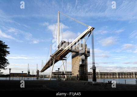 Il Footbridge a ExCel Arena Foto Stock