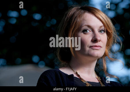 Kirsten Innes, Scottish autore e giornalista, all'Edinburgh International Book Festival 2015. Edimburgo, Scozia. 15 Agosto 2015 Foto Stock