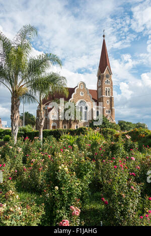 Cristo Luterana Chiesa dai giardini del Parlamento europeo, Robert Magabe Avenue, Windhoek (Windhuk), Regione di Khomas, Repubblica di Namibia Foto Stock