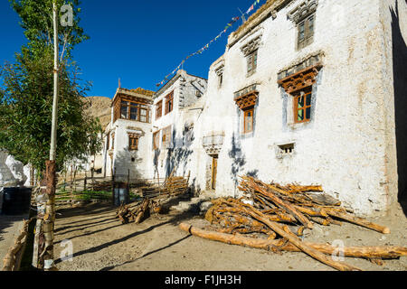 Tipica casa Ladakhi, la parte vecchia della città, Leh, Jammu e Kashmir India Foto Stock