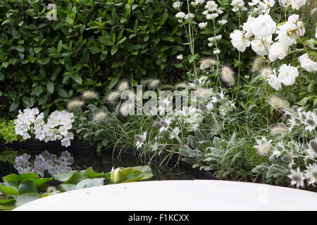 Paesaggi viventi, Twitchers Città Giardino, Designer CouCou Design, Sarah De Keyser RHS Hampton Court Flower Show 2015 Foto Stock