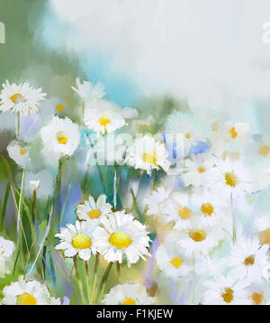 Pittura di olio Daisy fiori in campo. Daisy in colori delicati sul verde-blu il colore dello sfondo. Fiore di primavera sullo sfondo della natura Foto Stock